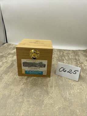 Fortnum & Masons Second Flush Darjeeling Tea Presentation Wood Storage Box. 4”D